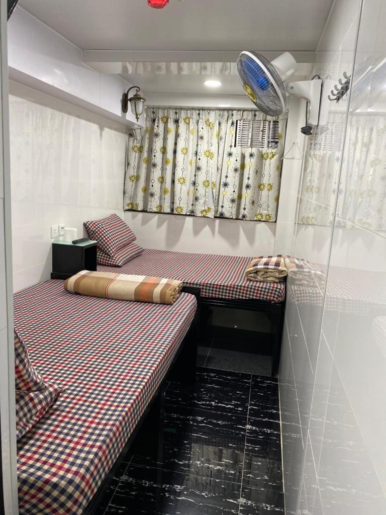 Days Hostel Block D Гонконг Экстерьер фото